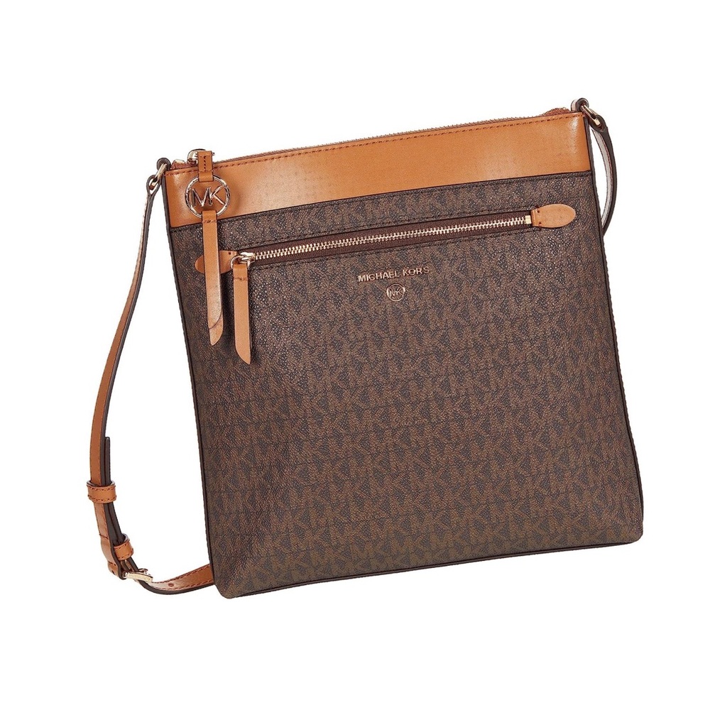 Michael Kors Jet Set Charm Crossbody